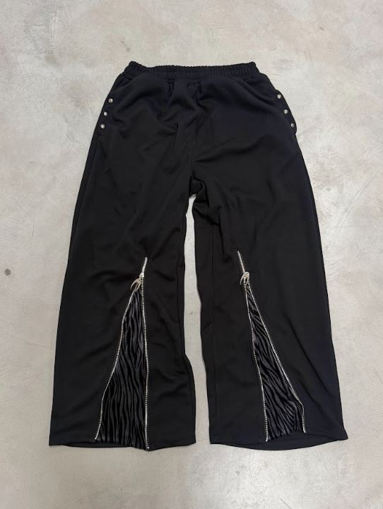 XXX CROSS SWEATPANTS