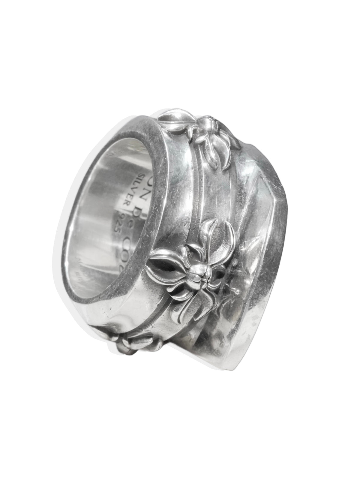 MDC RELIQUARY RING