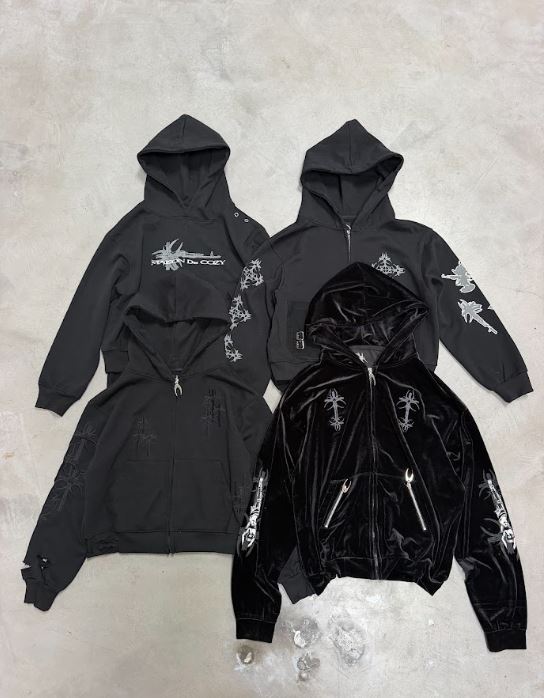 XXX OVER CROSS EMBROIDER HOODZIP