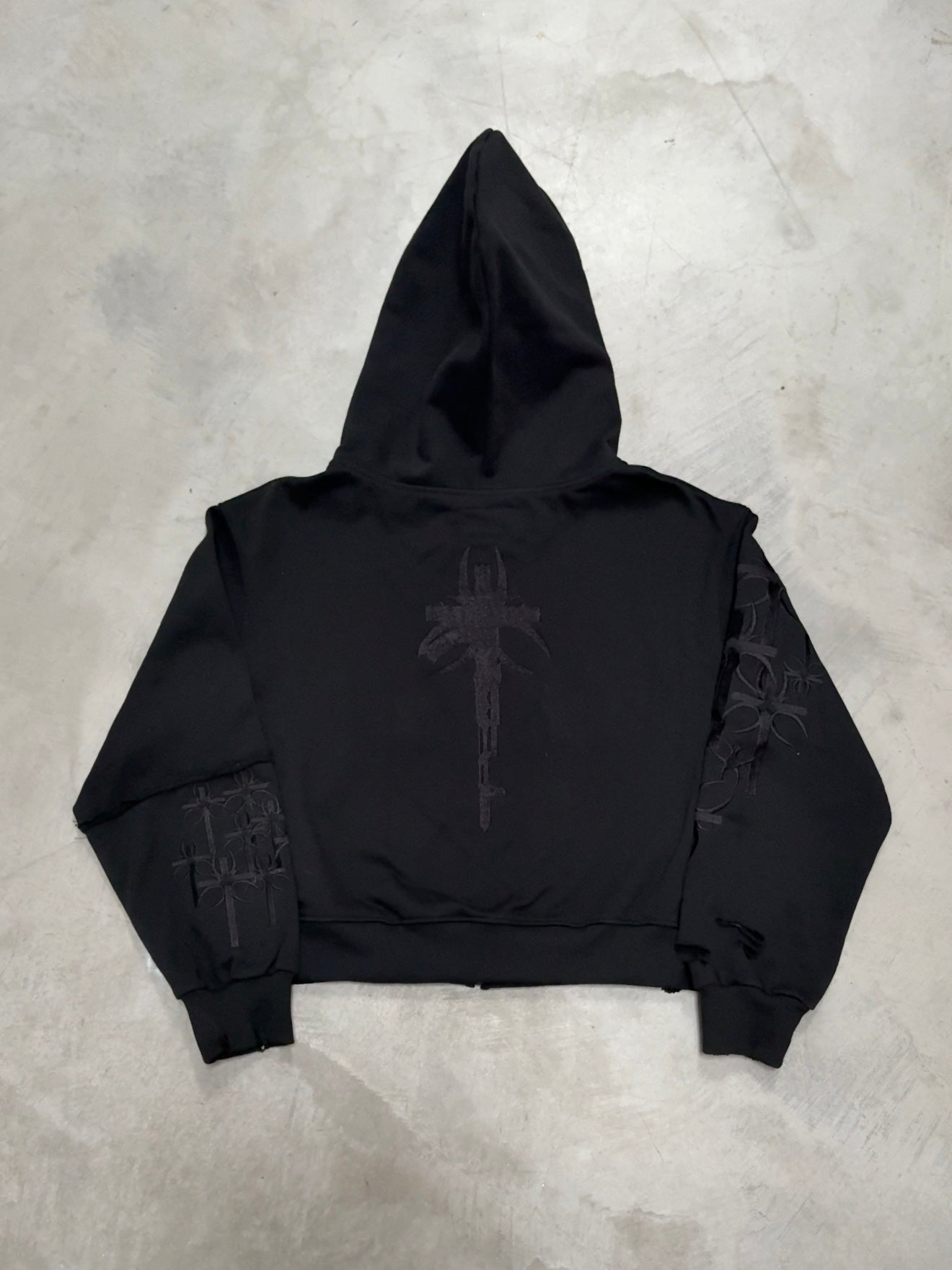 XXX OVER CROSS EMBROIDER HOODZIP