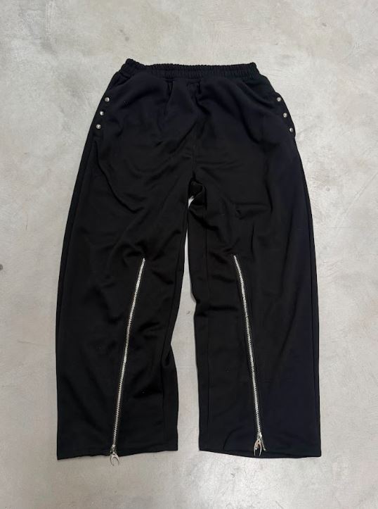 XXX CROSS SWEATPANTS