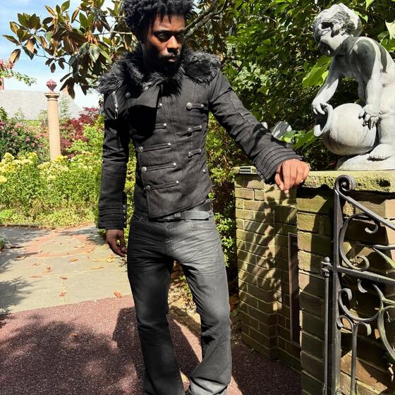 @akariholloway wearing Maison de Cozy