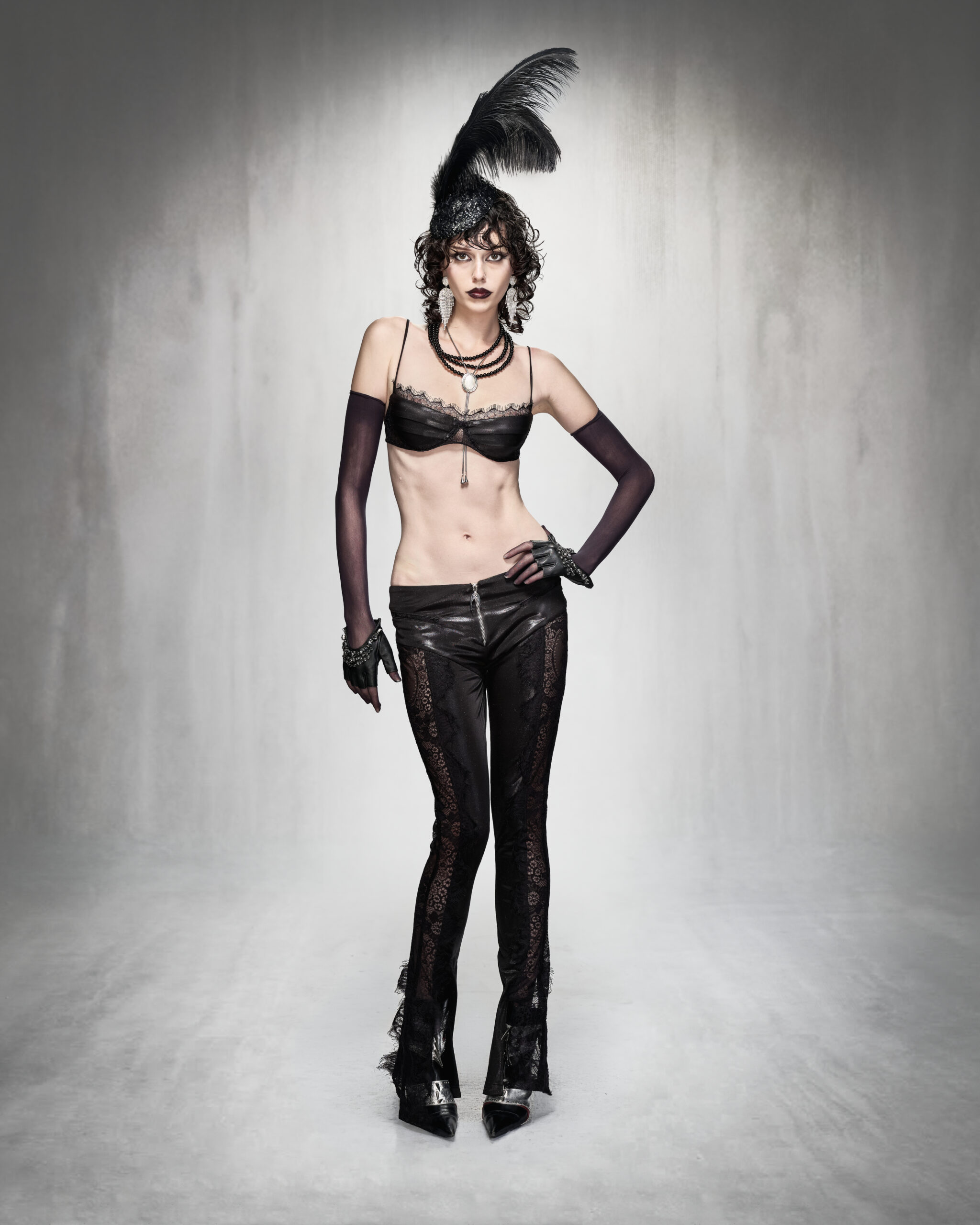 VESPER LACE SET